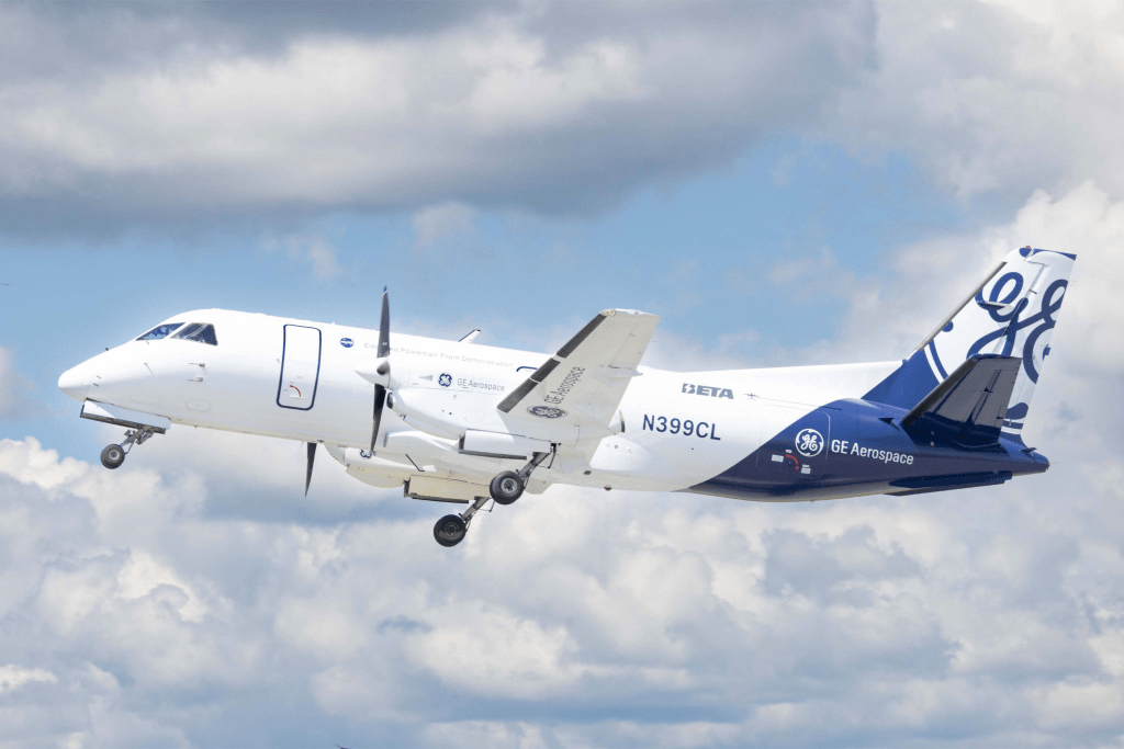 Hybrid Electric Plane at the Farnborough Air Show
